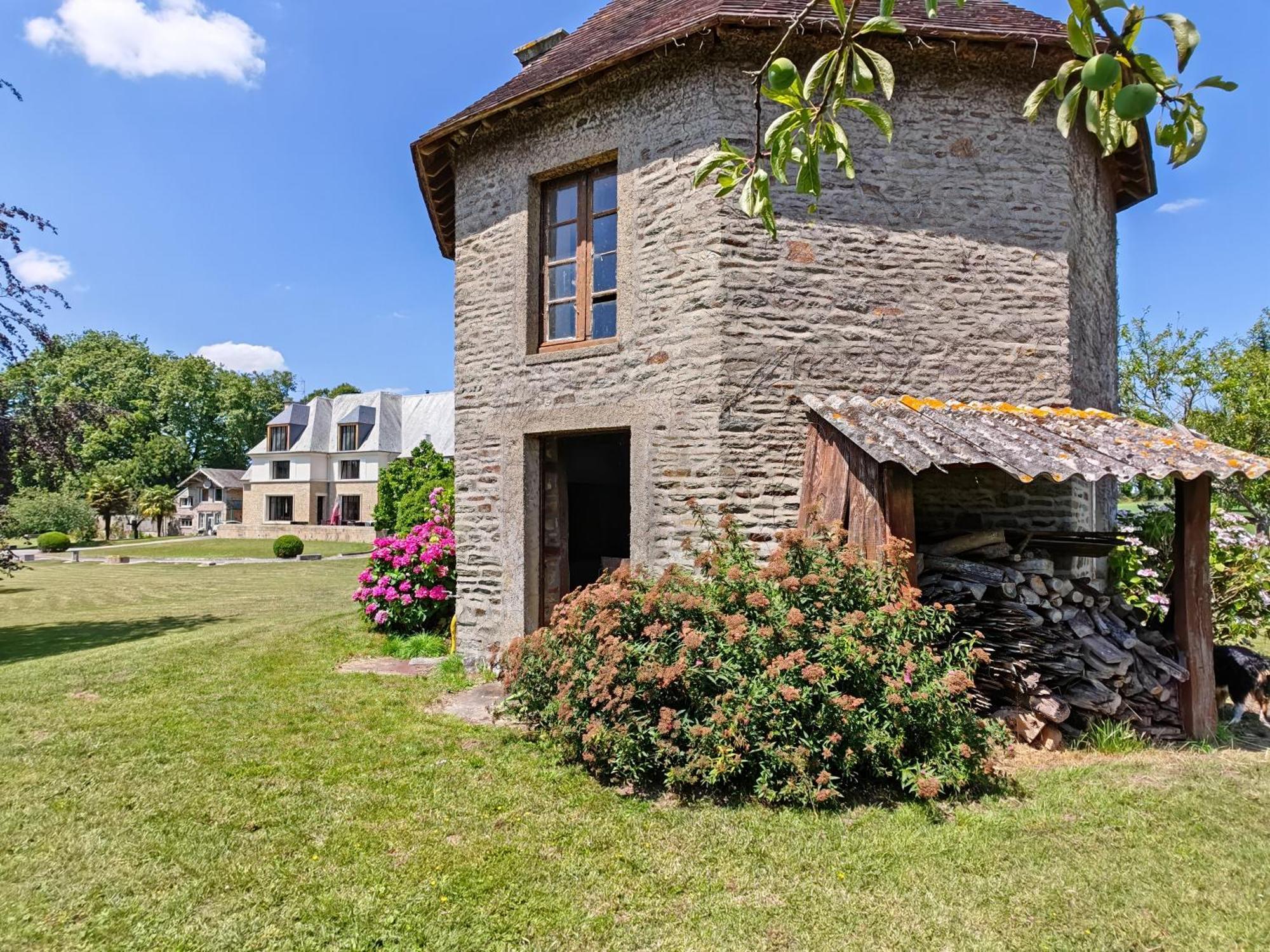 Domaine De L'Isle Maniere Saint-Quentin-sur-le-Homme Exterior foto